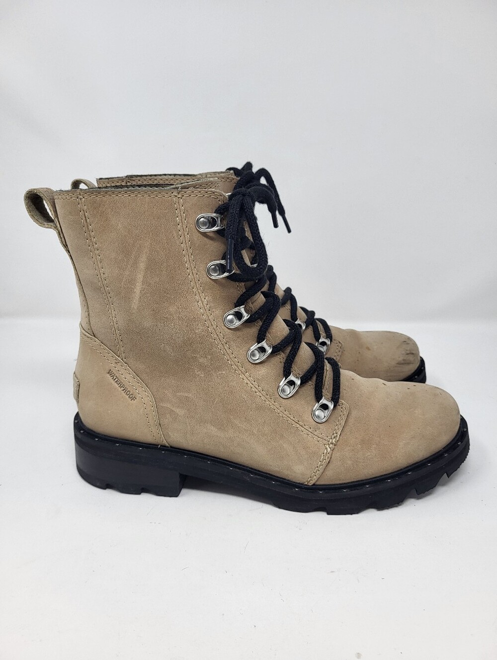 Sorel Lennox Waterproof Lace Up Combat Boots in Sandy Tan Women's Size 8
